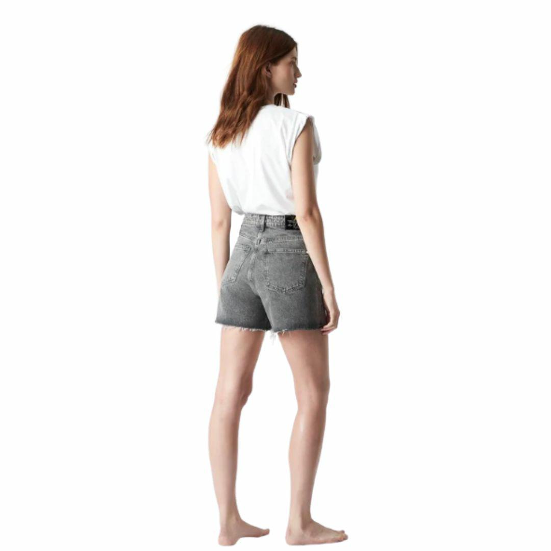 Millie Denim Shorts Womens Walkshorts Colour is Midsm